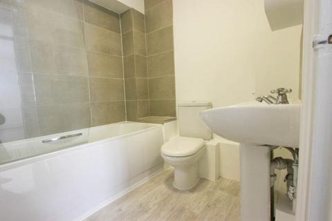 2 bedroom terraced house to rent, 1A College Road, Brighton BN2