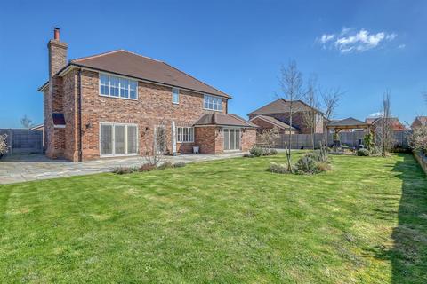 5 bedroom house for sale, Little Ridings Lane, Ingatestone, CM4