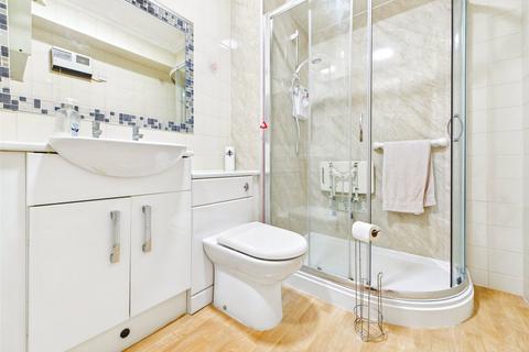 1 bedroom apartment for sale, Foster Court, Witham, Essex, CM8