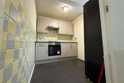 2 bedroom terraced house to rent, Longbridge Road, Barking IG11