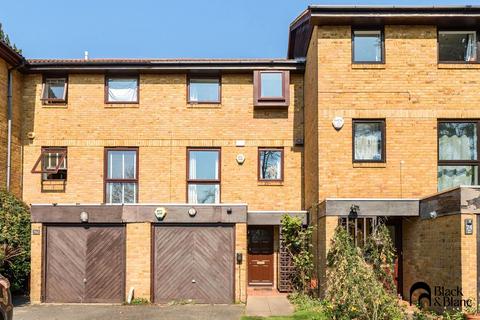 76 Park Road, Beckenham, BR3 1QH
