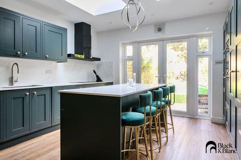 76 Park Road, Beckenham, BR3 1QH