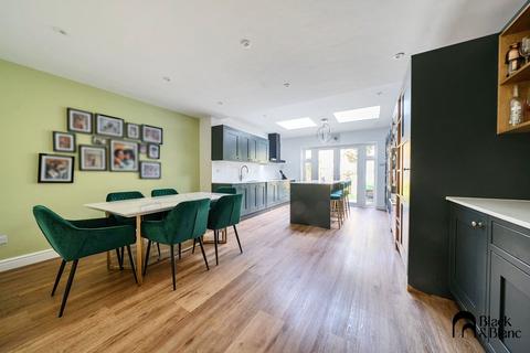 76 Park Road, Beckenham, BR3 1QH