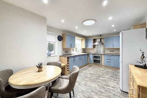 12 Hatford Close, Tyldesley, Manchester, M29 8WX