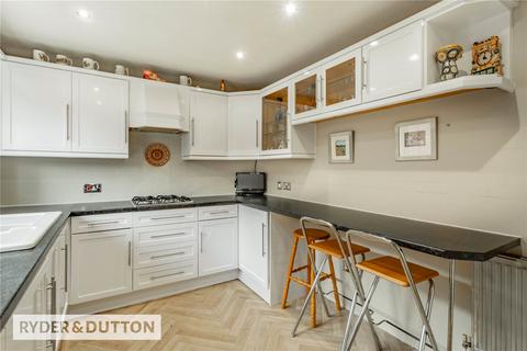 41 The Mere, Ashton-under-lyne, OL6 9NH