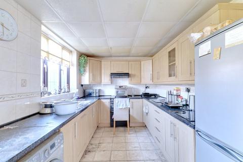 3 bedroom end of terrace house for sale, Ravel Gardens, Aveley RM15