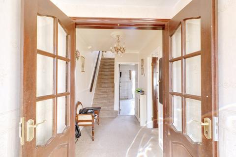 3 bedroom end of terrace house for sale, Ravel Gardens, Aveley RM15