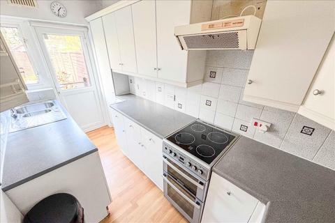 25 Amesbury Road, Feltham, TW13 5HH