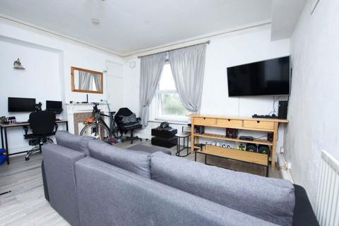 Studio for sale, Horse Fair, Rugeley WS15