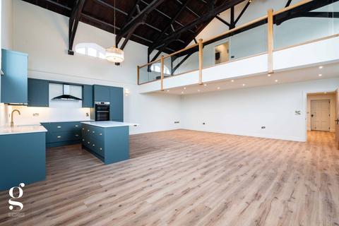 undefined, Spectacular Luxury Duplex Apartment with Balcony – Ross-On-Wye