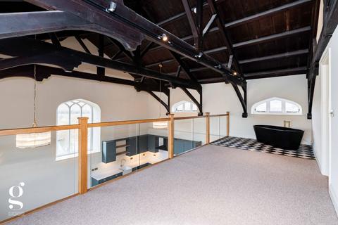 undefined, Spectacular Luxury Duplex Apartment with Balcony – Ross-On-Wye
