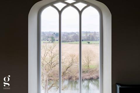 undefined, Spectacular Luxury Duplex Apartment with Balcony – Ross-On-Wye