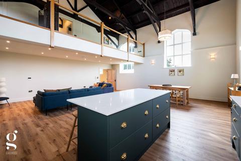 undefined, Spectacular Luxury Duplex Apartment with Balcony – Ross-On-Wye