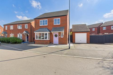 4 bedroom detached house for sale, Wishart Drive, Fradley, Lichfield