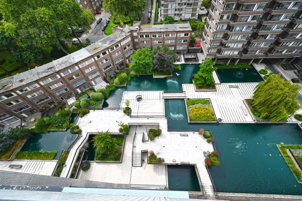 The-Water-Gardens (11).JPG