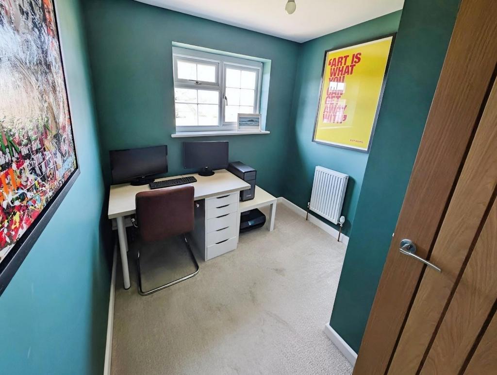 47564ed0-bed 203.jpg
