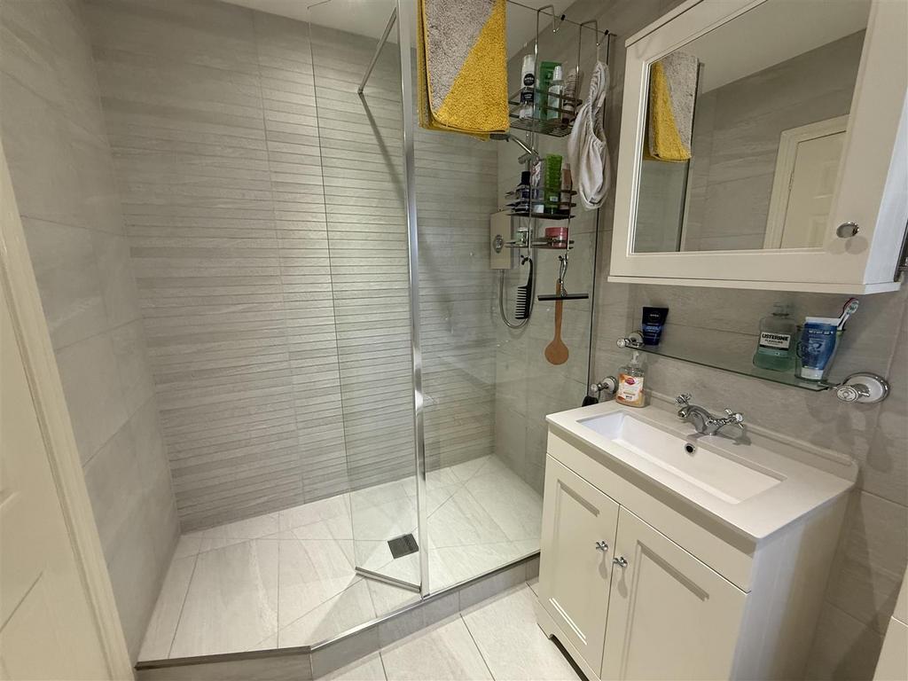 BATHROOM &amp; WC