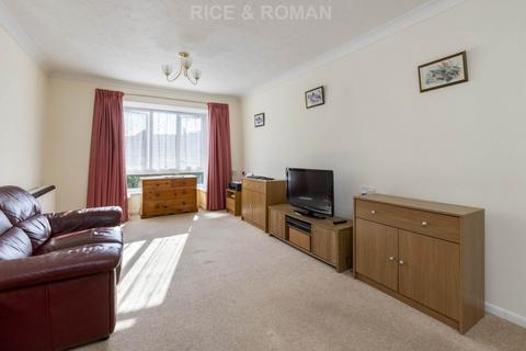 1 bedroom retirement property for sale, New Road, Crowthorne RG45