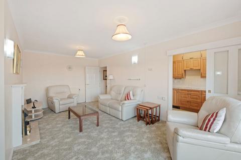2 bedroom retirement property for sale, Brook Court, Burcot Lane, Bromsgrove, B60 1AD