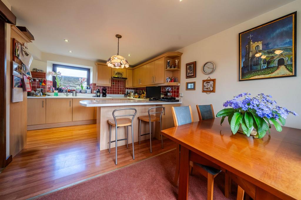 Kitchen diner
