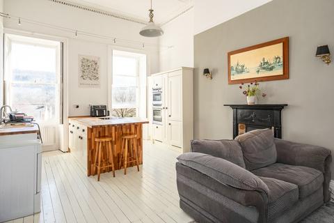 2 bedroom apartment for sale, Grosvenor Place, Bath, BA1