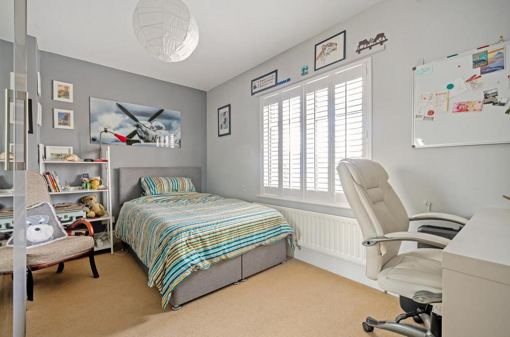 Bedroom 3.JPG
