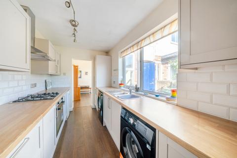 3 bedroom terraced house for sale, Sewells Walk, Lincoln, Lincolnshire, LN5