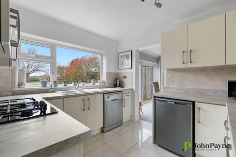 296 Broad Lane, Coventry, CV5 7AT