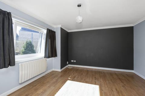 16/6 Allanfield, Edinburgh, EH7 5YJ