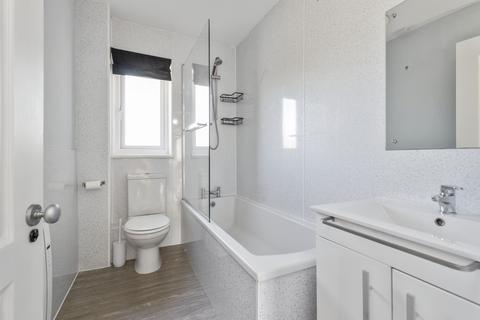 16/6 Allanfield, Edinburgh, EH7 5YJ