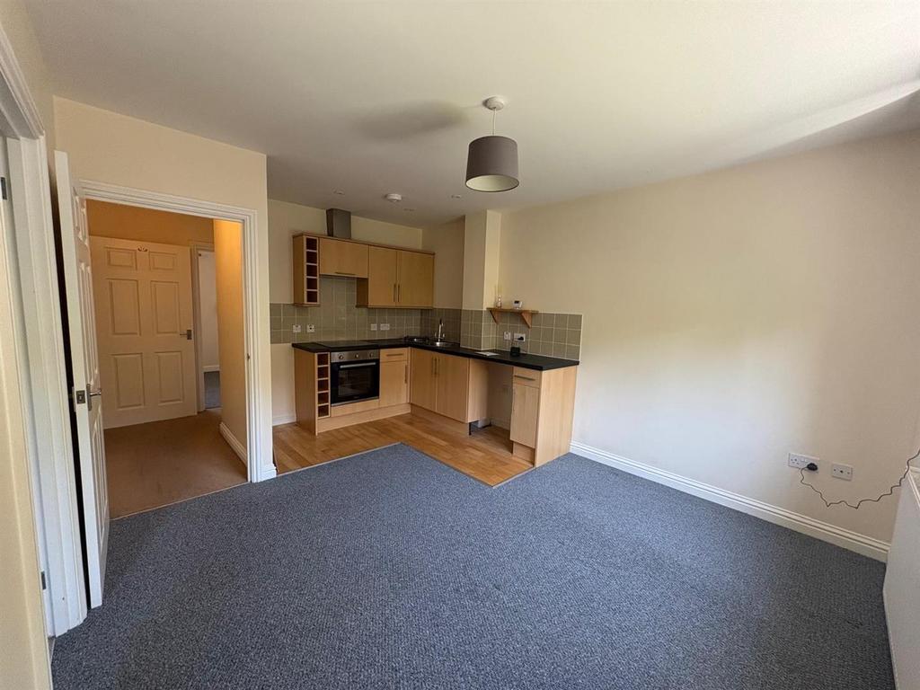 Living room kitchen.jpg