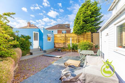 3 bedroom detached house for sale, Cromer Road, Poole BH12