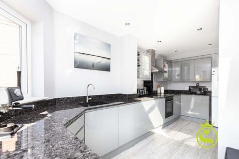 3 bedroom detached house for sale, Sheringham Road, Poole BH12