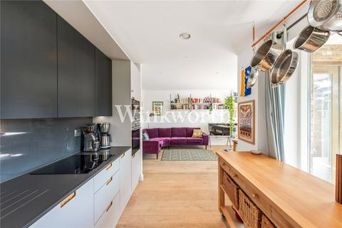 2 bedroom apartment for sale, Apple Tree Road, London, N17
