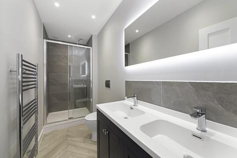 23a Oaksford Avenue, London, SE26 6AR