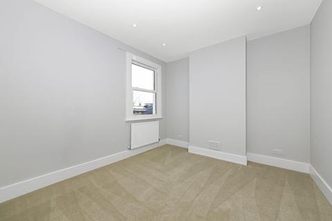 23a Oaksford Avenue, London, SE26 6AR