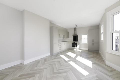 23a Oaksford Avenue, London, SE26 6AR