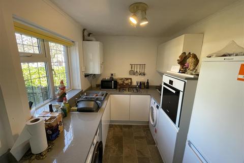 1 Brook Meadow, Wirral, CH61 4YS