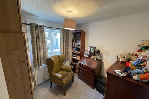 1 Brook Meadow, Wirral, CH61 4YS