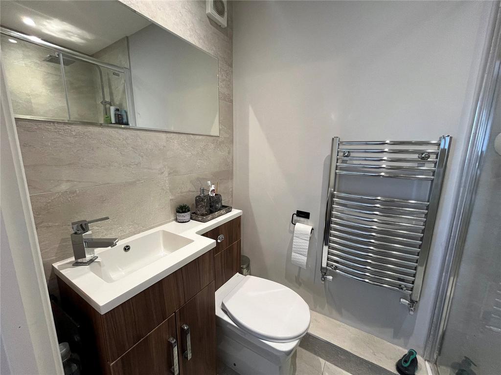 Ensuite