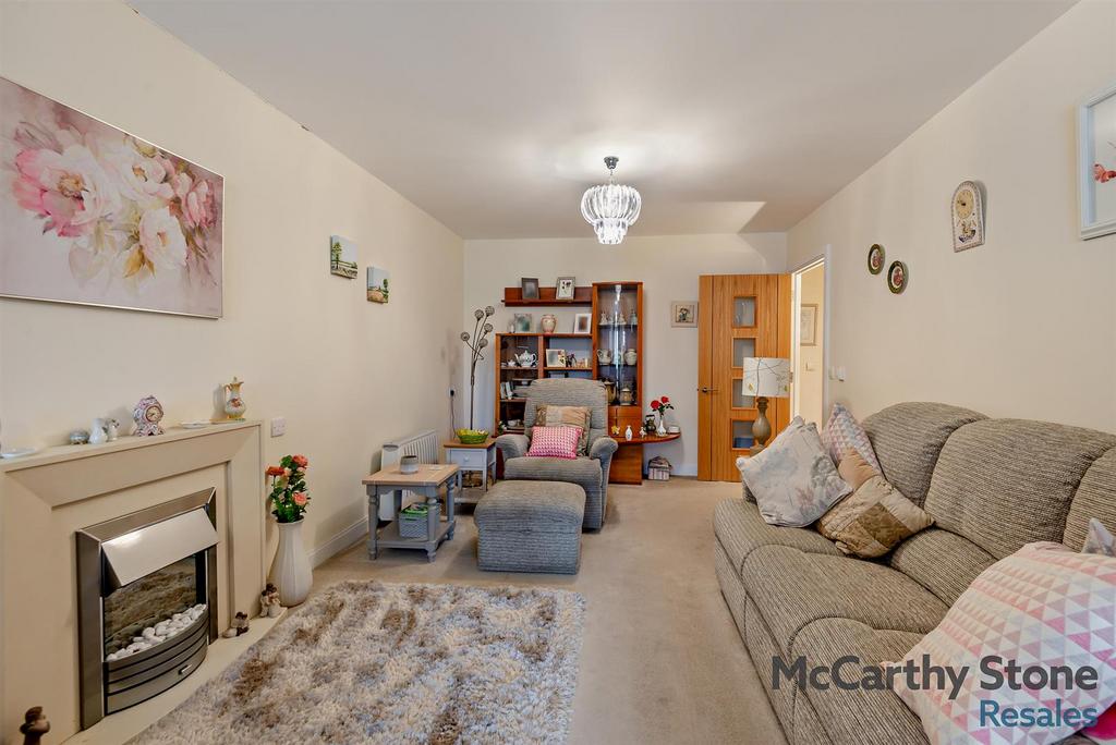 8640724-interior11-800.jpg