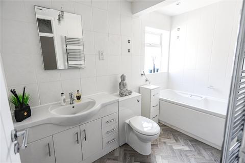 27 Fairview Road, Istead Rise, Gravesend, DA13 9DP