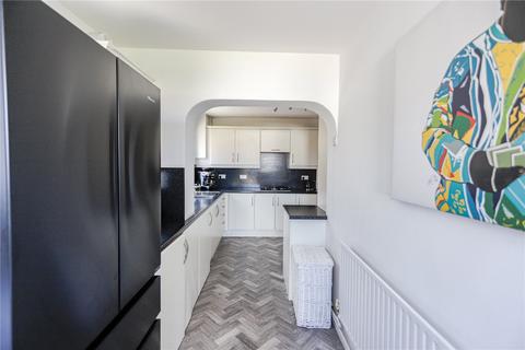 27 Fairview Road, Istead Rise, Gravesend, DA13 9DP