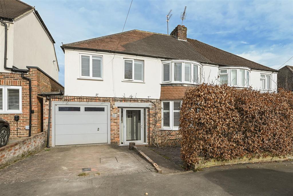 park-mount-harpenden-4-bed-house-for-sale-1-095-000