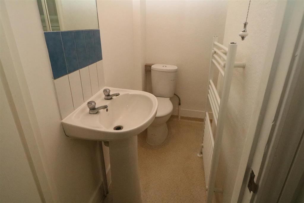 First floor shower room