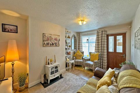3 bedroom semi-detached house for sale, Forge Leys, Wombourne, WV5