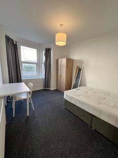 6 bedroom semi-detached house to rent, Crown Street, Oxford OX4