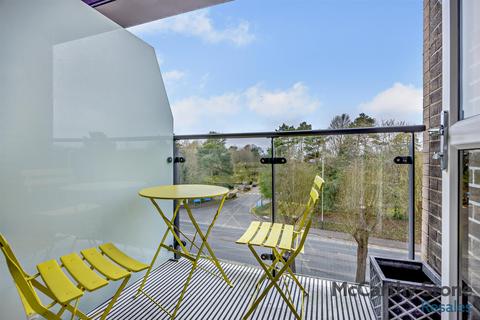 1 bedroom apartment for sale, Gilbert Place, Lowry Way, Swindon, WIltshire, SN3 1FX