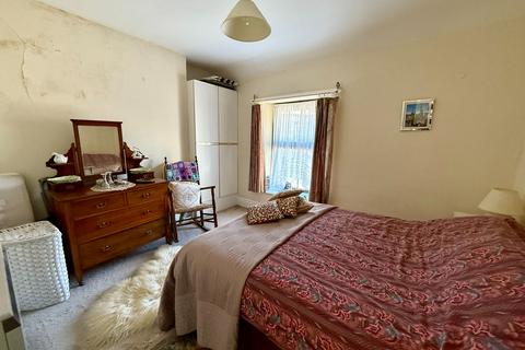 undefined, 2 Meyrick Square, Dolgellau LL40 1LT