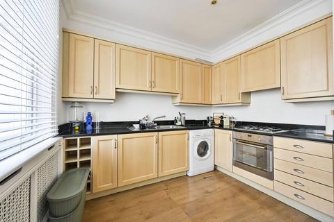 2 bedroom flat for sale, Kensington Park Road, Westbourne Grove, London, W11